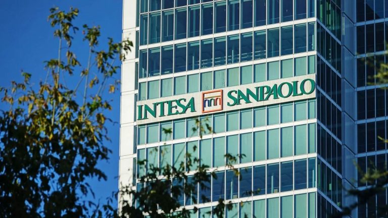 Contact Intesa Sanpaolo – telefon, suport și reclamații bancare