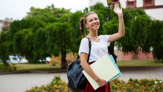 Mesaje pentru prima zi de liceu