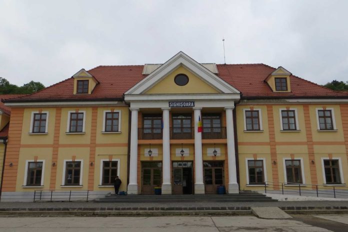 Contact Gara Sighisoara