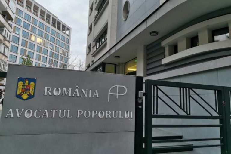 Avocatul Poporului – Telefon și petiții oficiale