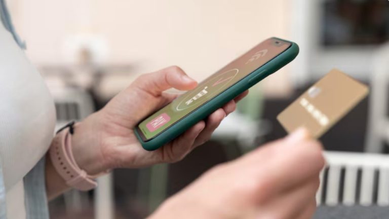Suport ProCredit m-banking – date de contact ProCredit Bank