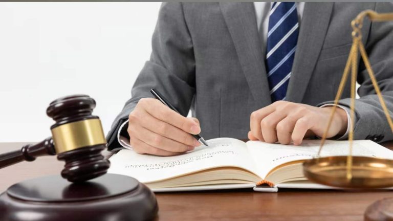 Tarife notariale 2026 – cât costă autentificarea unui act la notar