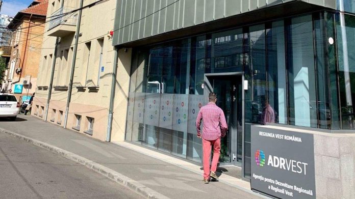 Contact ADR Centru pentru informații despre fonduri europene, program de lucru și birouri regionale în județele Regiunii Centru