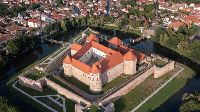 Cetatea Alba Carolina Alba Iulia - Obiectiv Istoric Romania