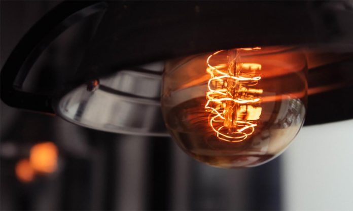 Cum schimbi furnizorul de energie electrică Cum schimbi furnizorul de energie electrică