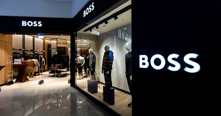 Magazine Hugo Boss România – BOSS Store București și Outlet