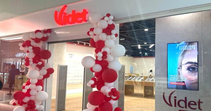 Magazin si Asistenta Videt.ro - Vitrina exterioară