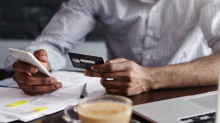 Comanda online neprimita recuperare bani chargeback refuz la plata banca