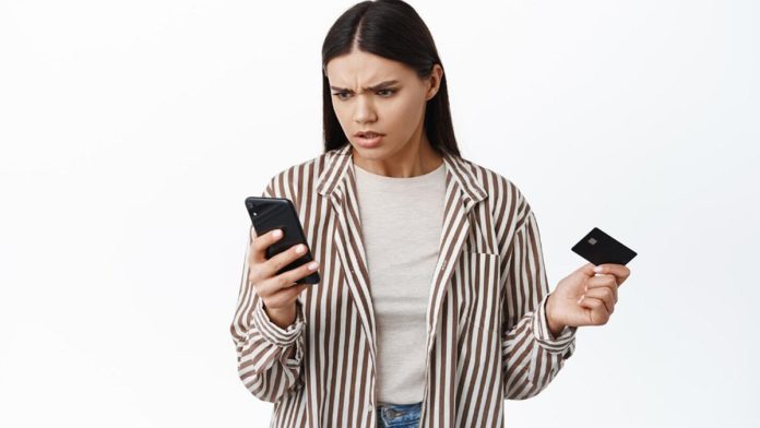 Bani transferați greșit în alt cont bancar IBAN eronat recuperare