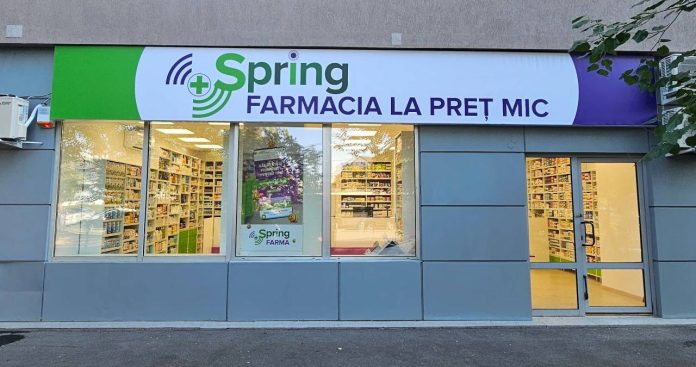 Produse farmaceutice și dermatocosmetice pregătite de livrare în depozitul Spring Farma