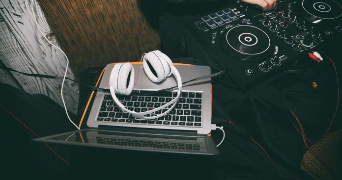 Spotify Jam 2026: Ghid Complet Sesiuni de Grup cu Prietenii
